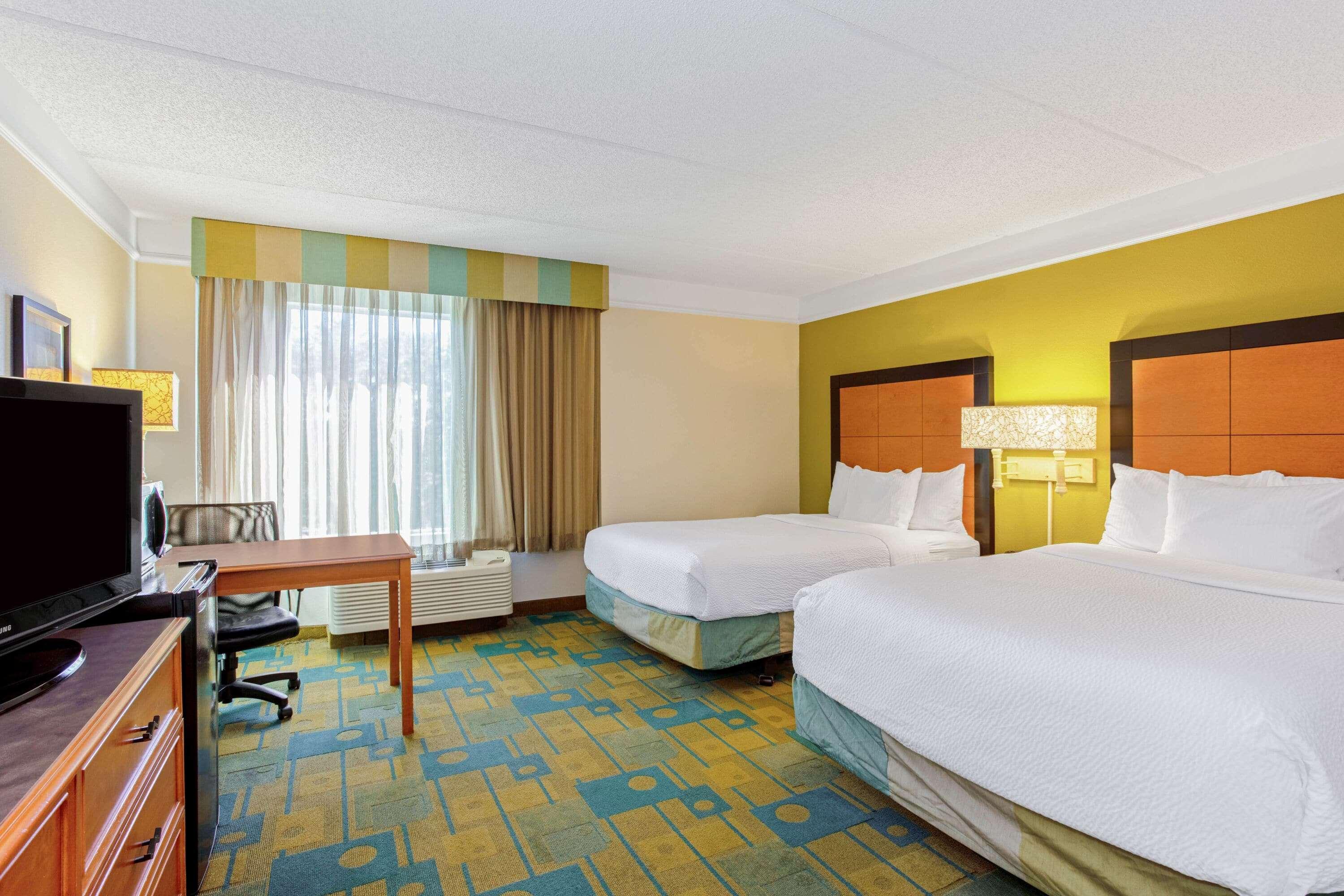 Отель La Quinta By Wyndham Orlando I Drive/Conv Center Williamsburg Экстерьер фото