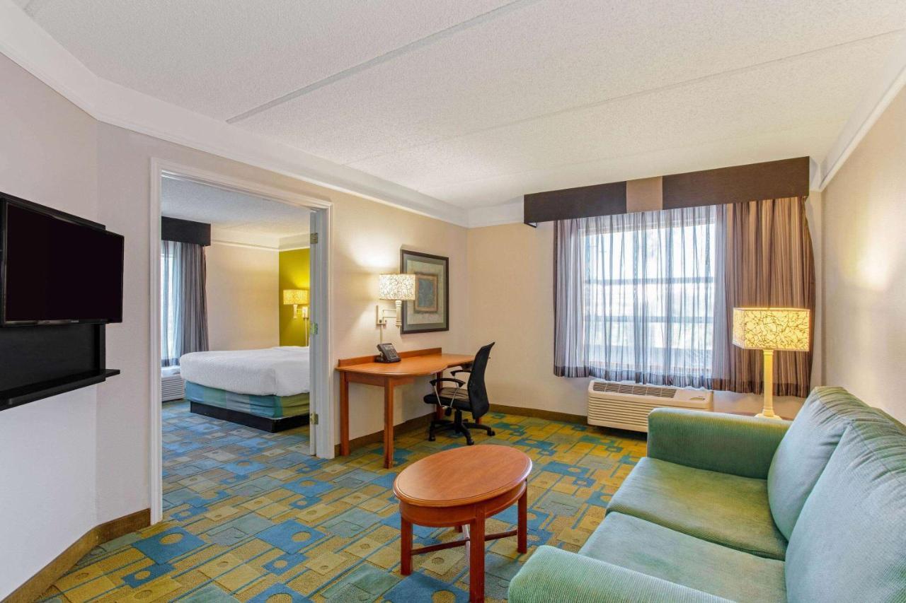Отель La Quinta By Wyndham Orlando I Drive/Conv Center Williamsburg Экстерьер фото
