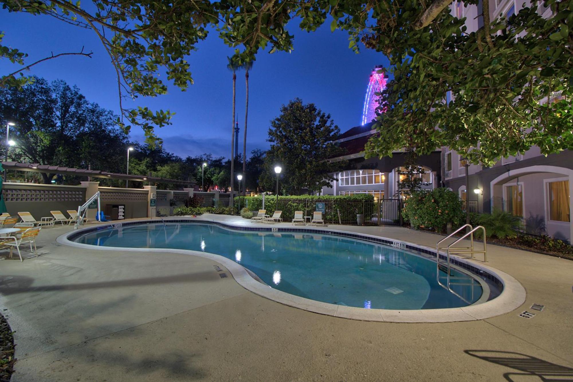 Отель La Quinta By Wyndham Orlando I Drive/Conv Center Williamsburg Экстерьер фото